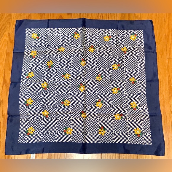 Vintage Water Repellent Acetate Floral Houndstooth HENRYSON ALL WEATHER SCARF - Picture 4 of 15
